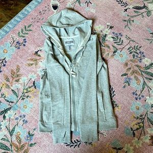 Victoria Sport zippered jacket/hoodie